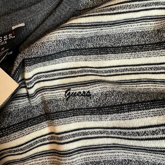 Guess Vintage 90's Deadstock NWT Grey Sweater - Picture 4 of 7